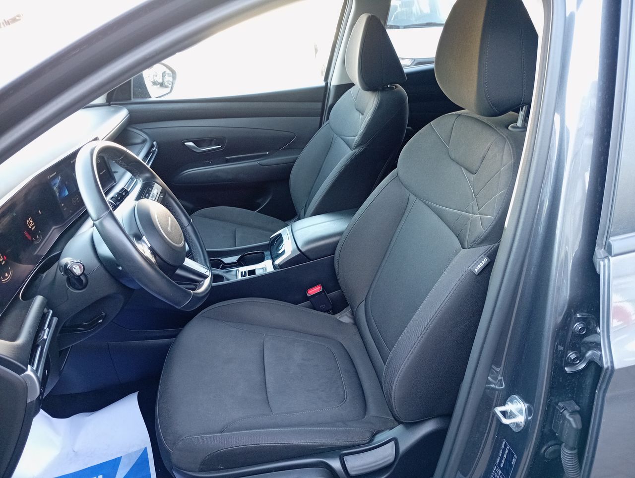 HYUNDAI - 14