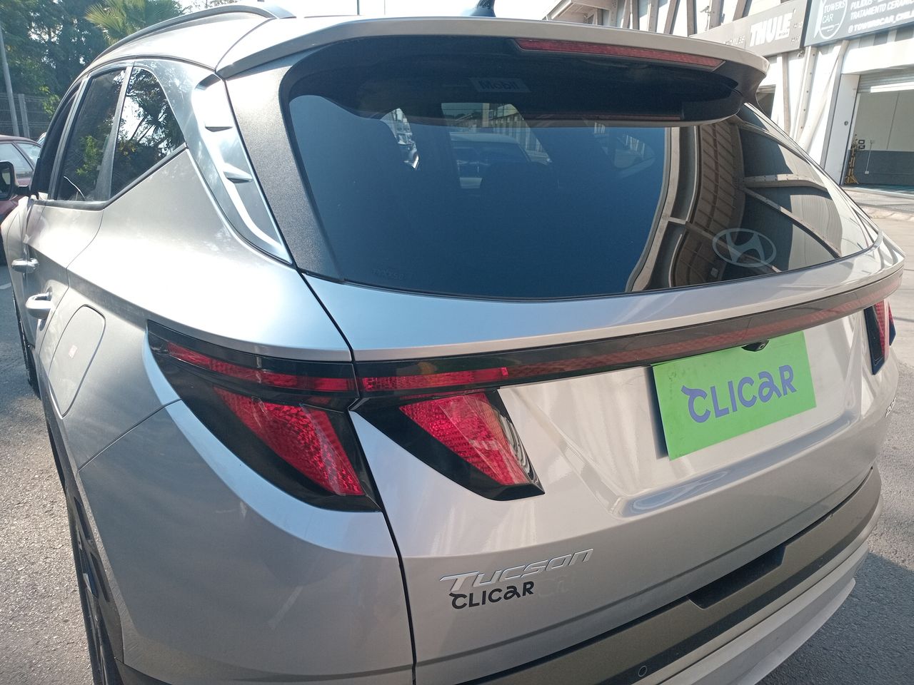 HYUNDAI - 18