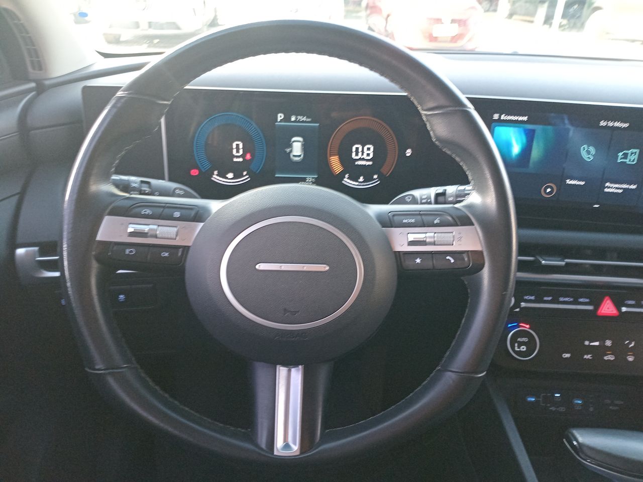 HYUNDAI - 23