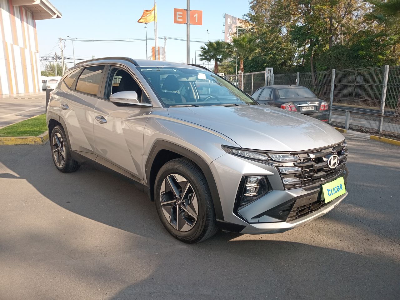 HYUNDAI - 1