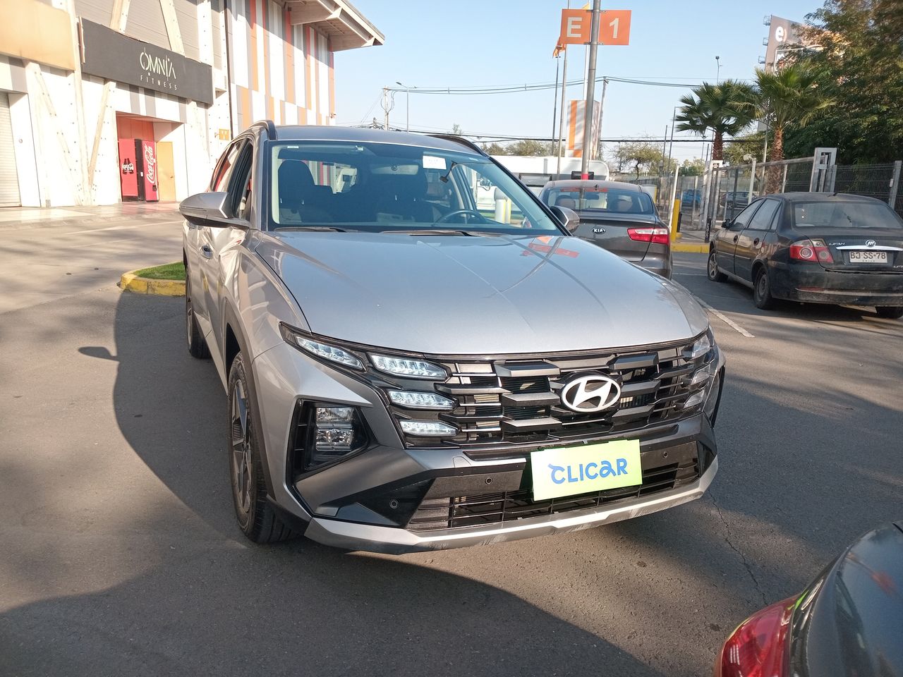 HYUNDAI - 2