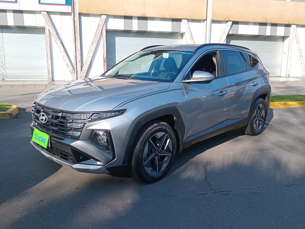 HYUNDAI - 3