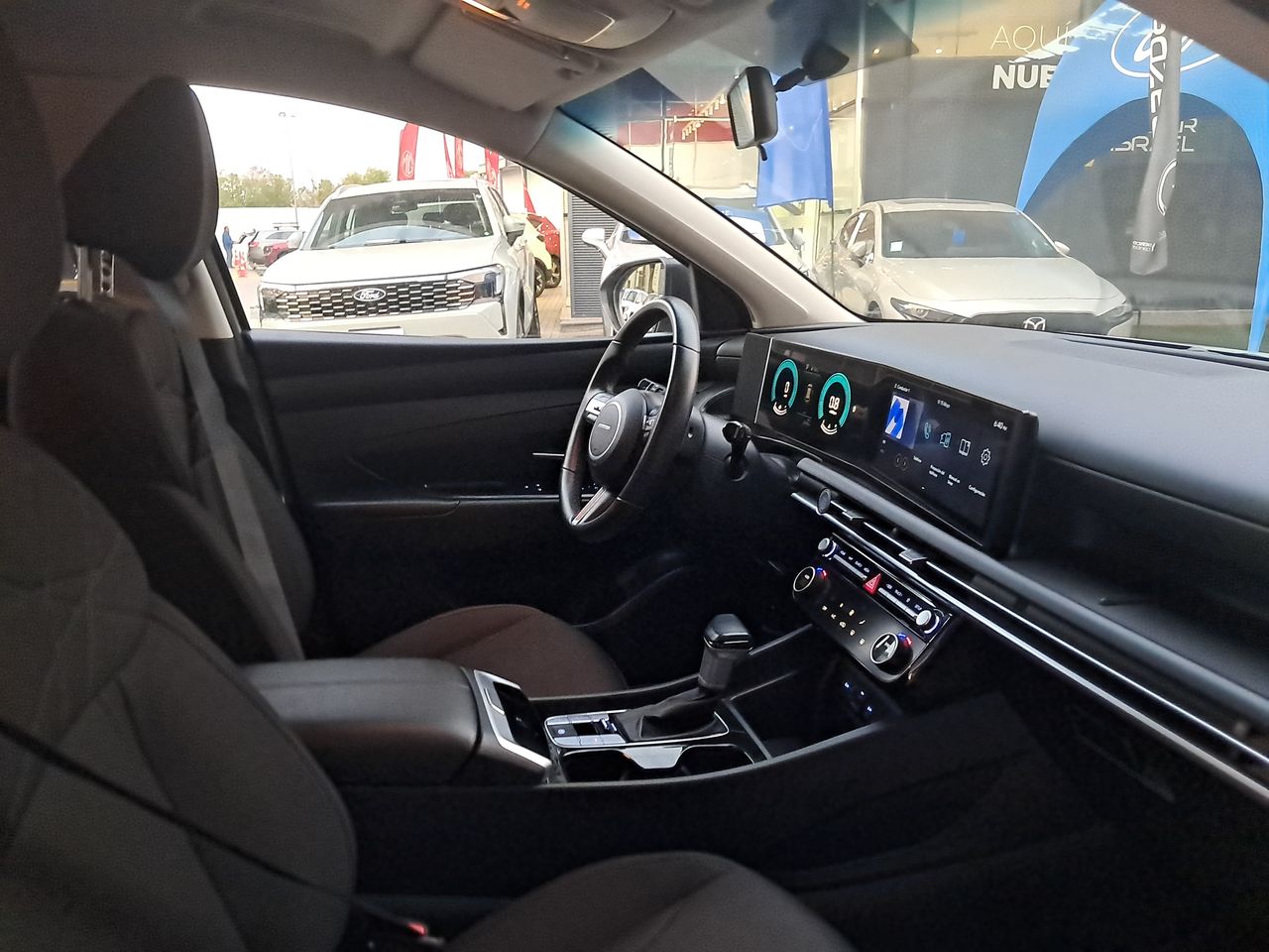 HYUNDAI - 16
