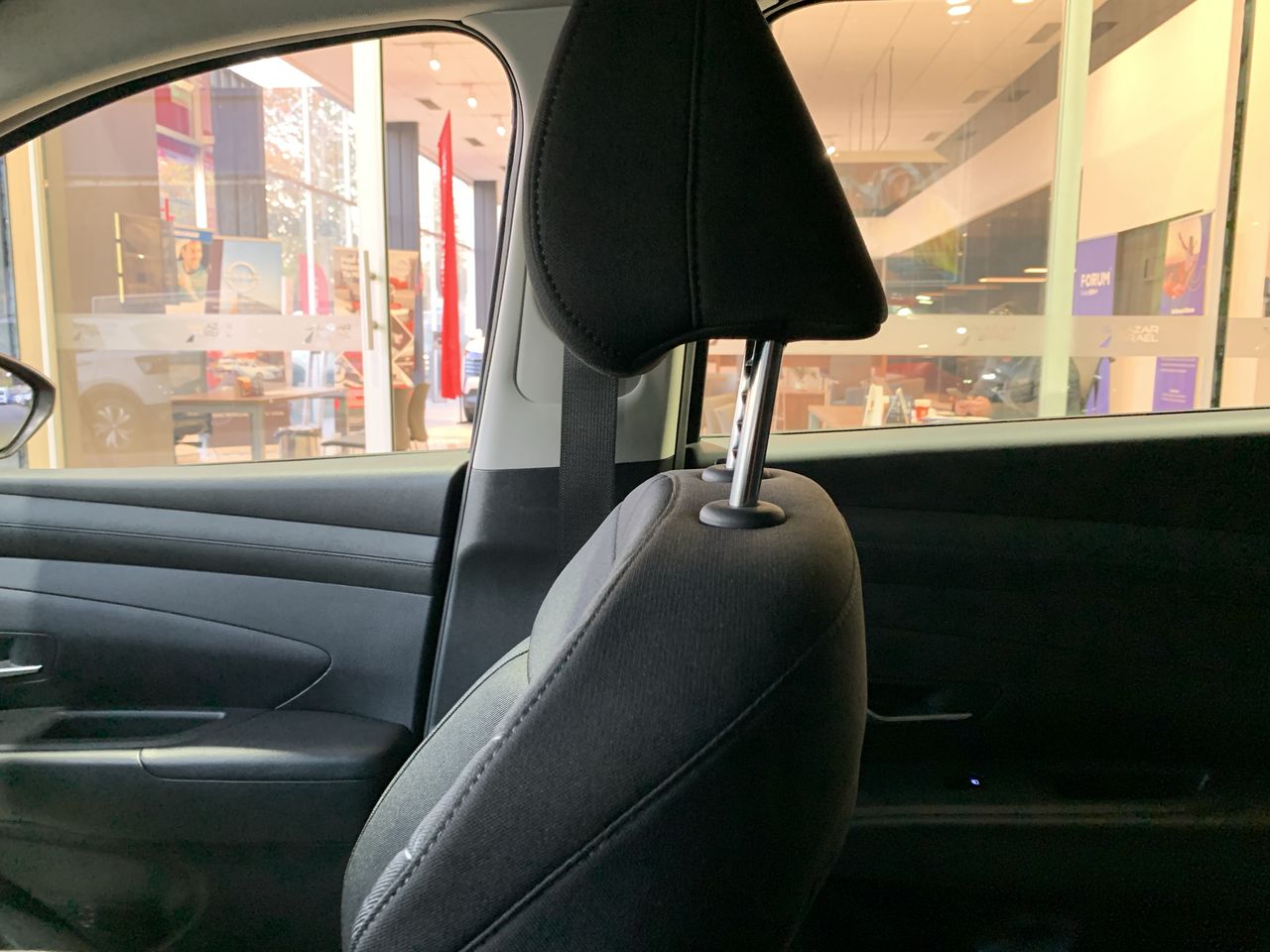 HYUNDAI - 2