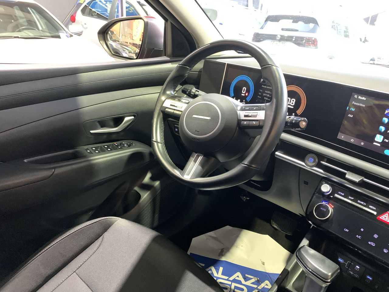 HYUNDAI - 7