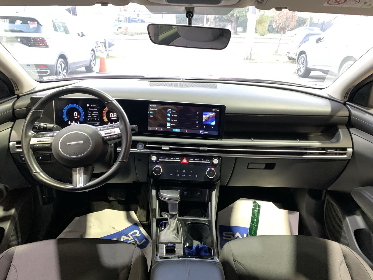 HYUNDAI - 8