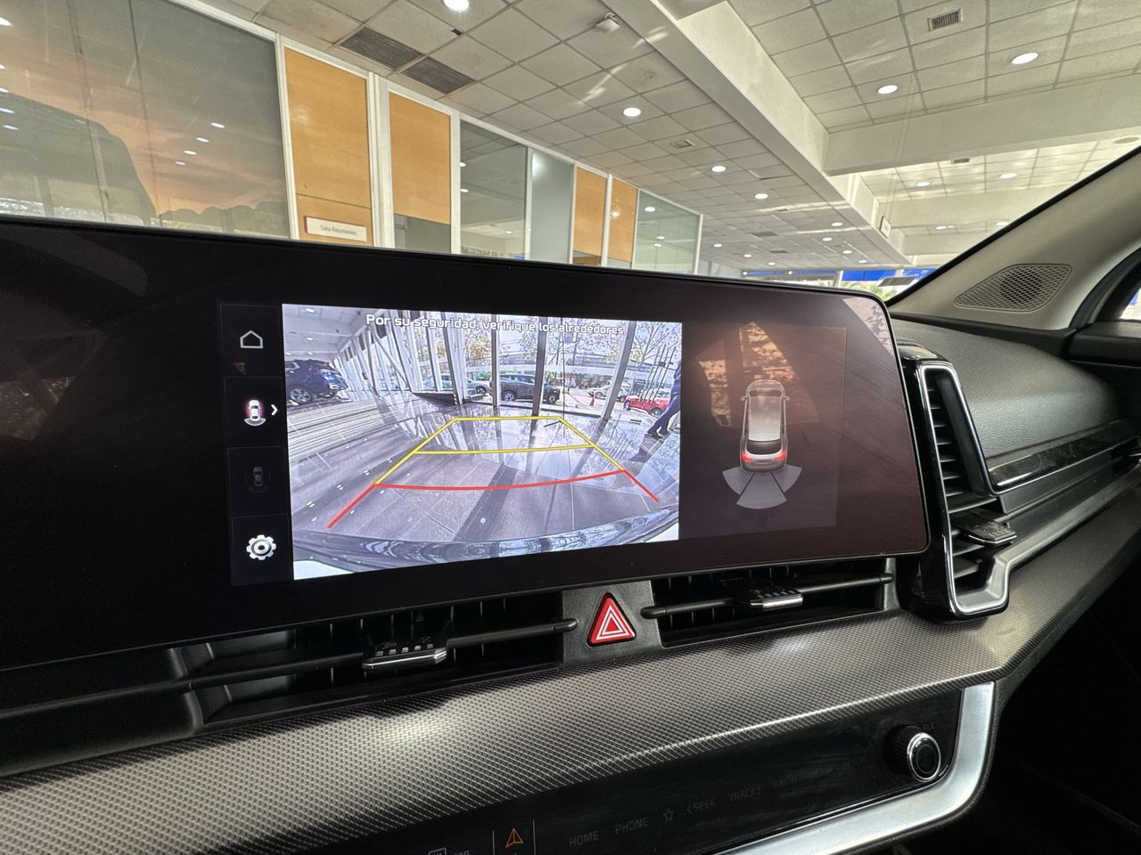KIA Sportage — foto 14 de 19