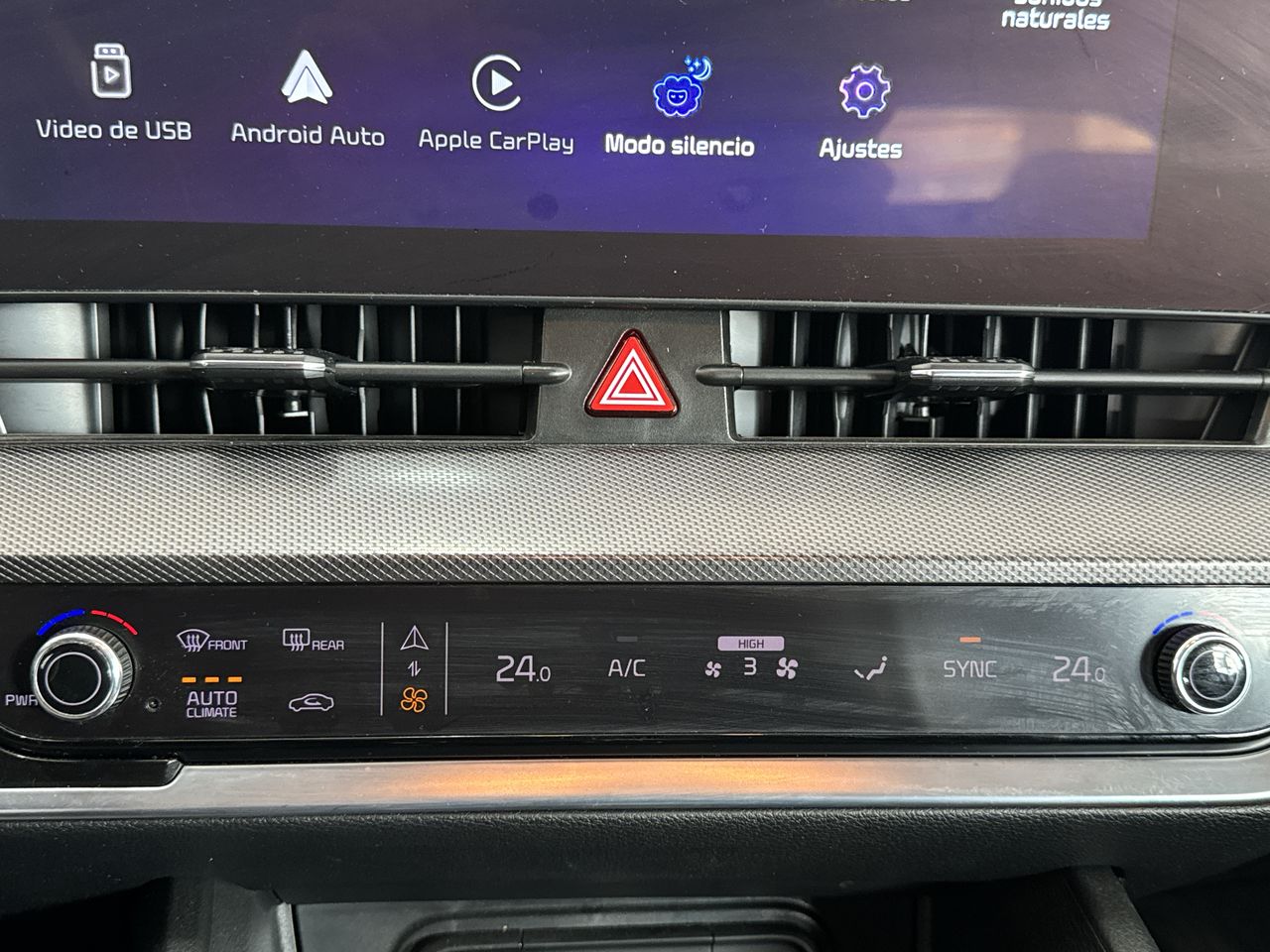 KIA Sportage — foto 15 de 19