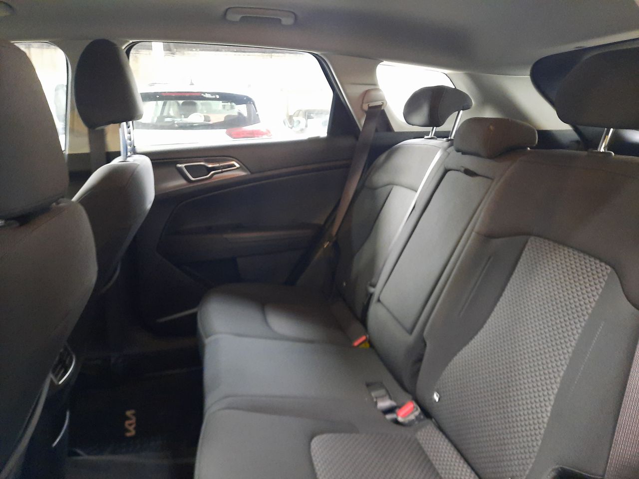KIA Sportage — foto 5 de 28