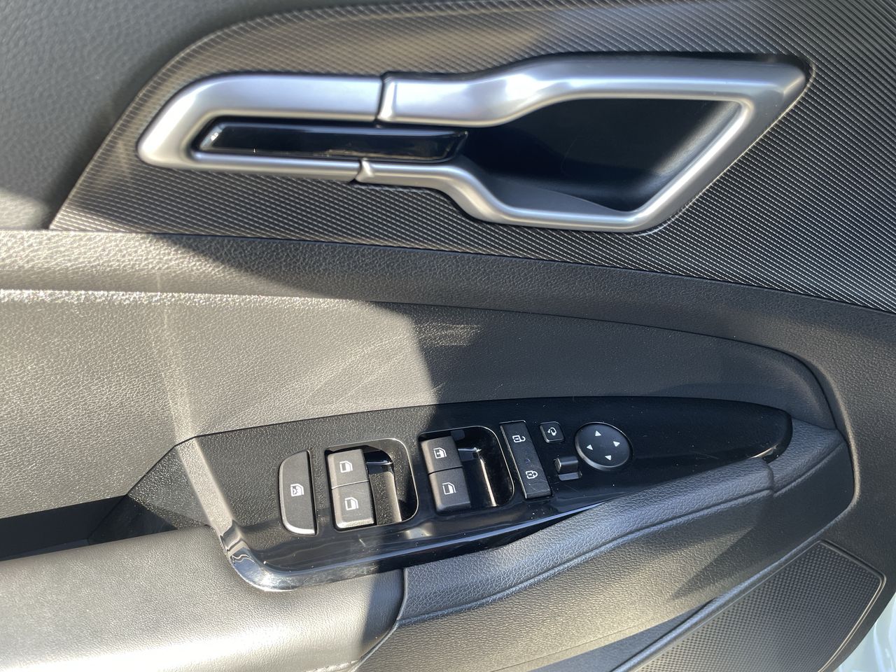 KIA Sportage — foto 22 de 33