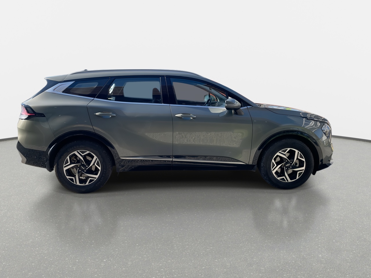 KIA Sportage — foto 9 de 33