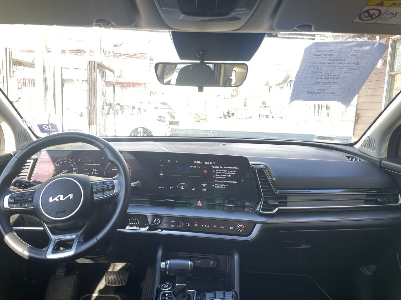 KIA Sportage — foto 10 de 33