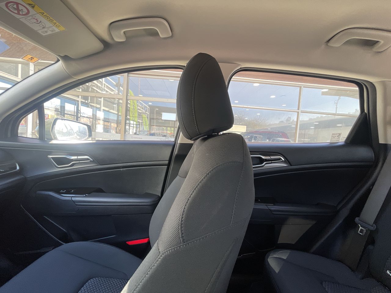 KIA Sportage — foto 12 de 33