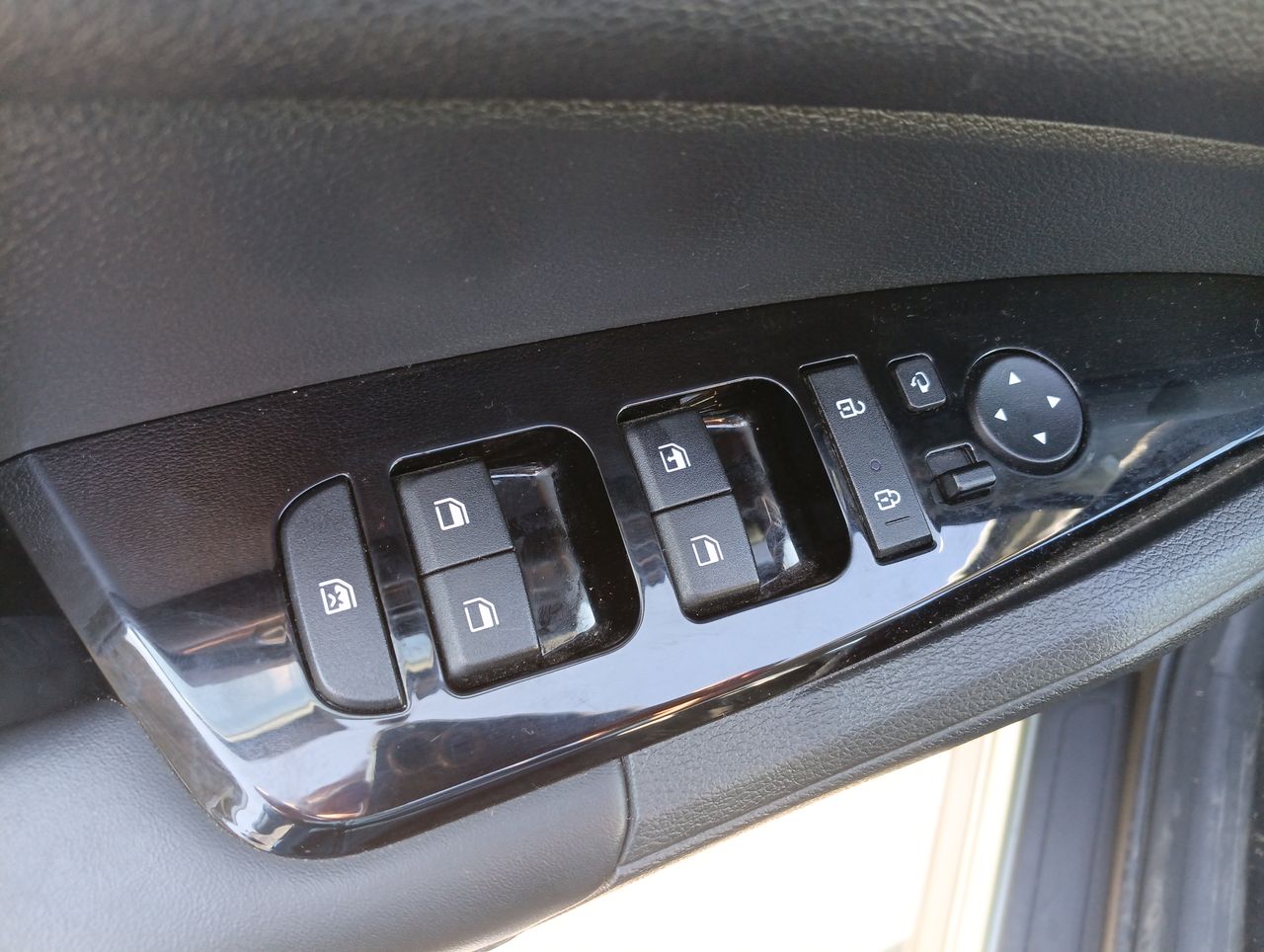 KIA Sportage — foto 15 de 28