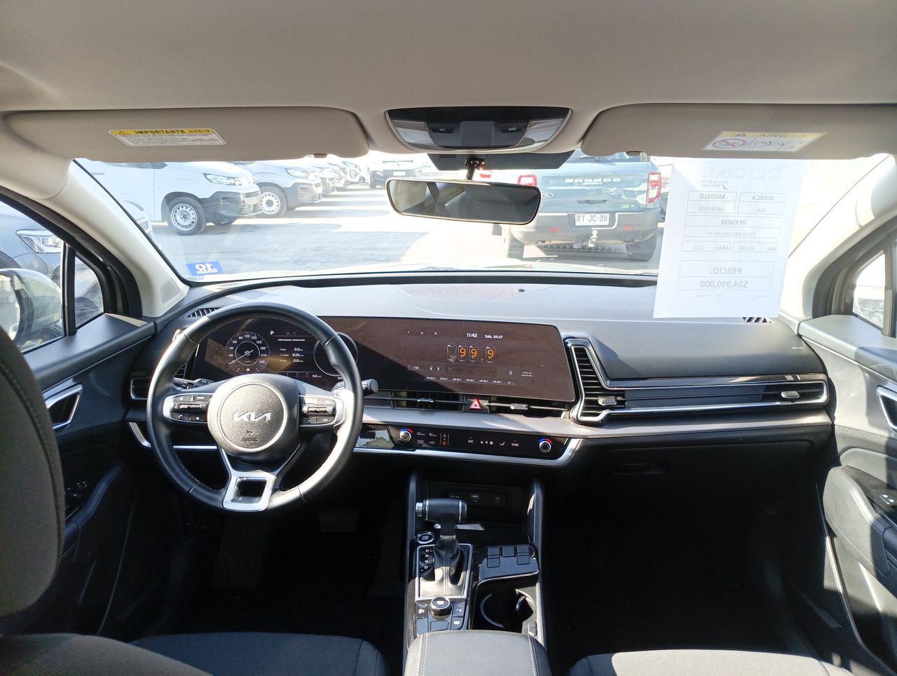 KIA Sportage — foto 8 de 28