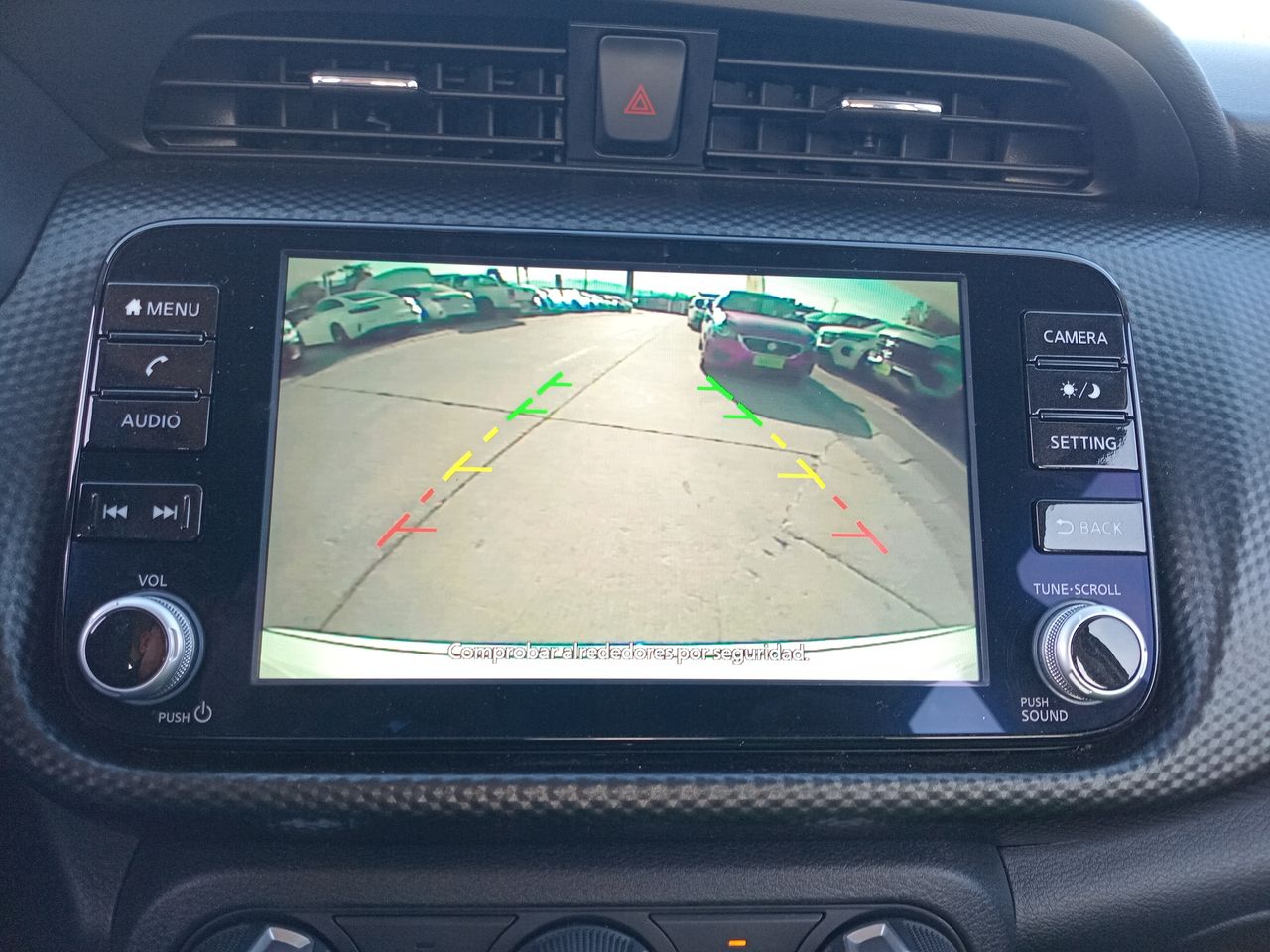 NISSAN - 18