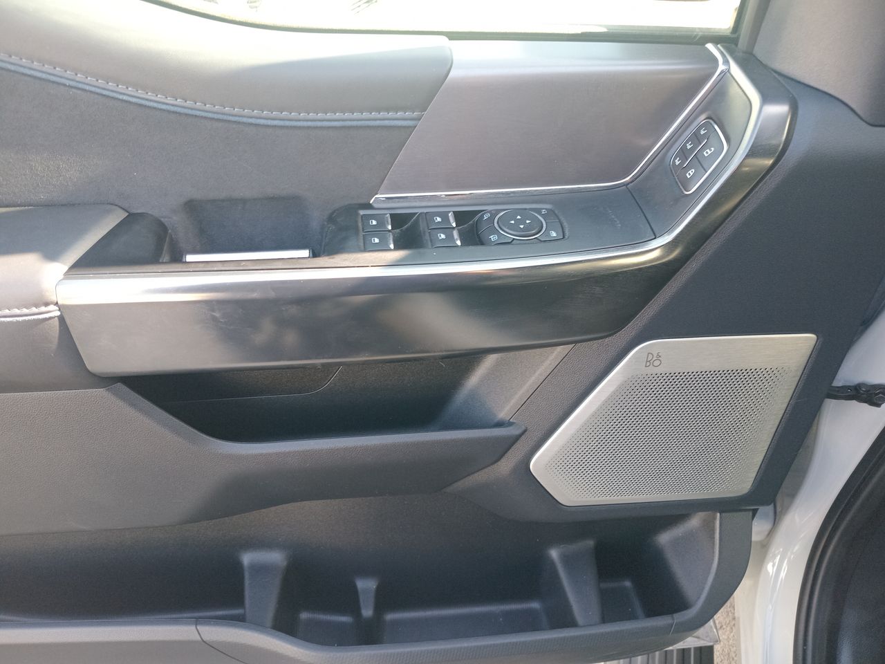 Ford F-150 — foto 21 de 35