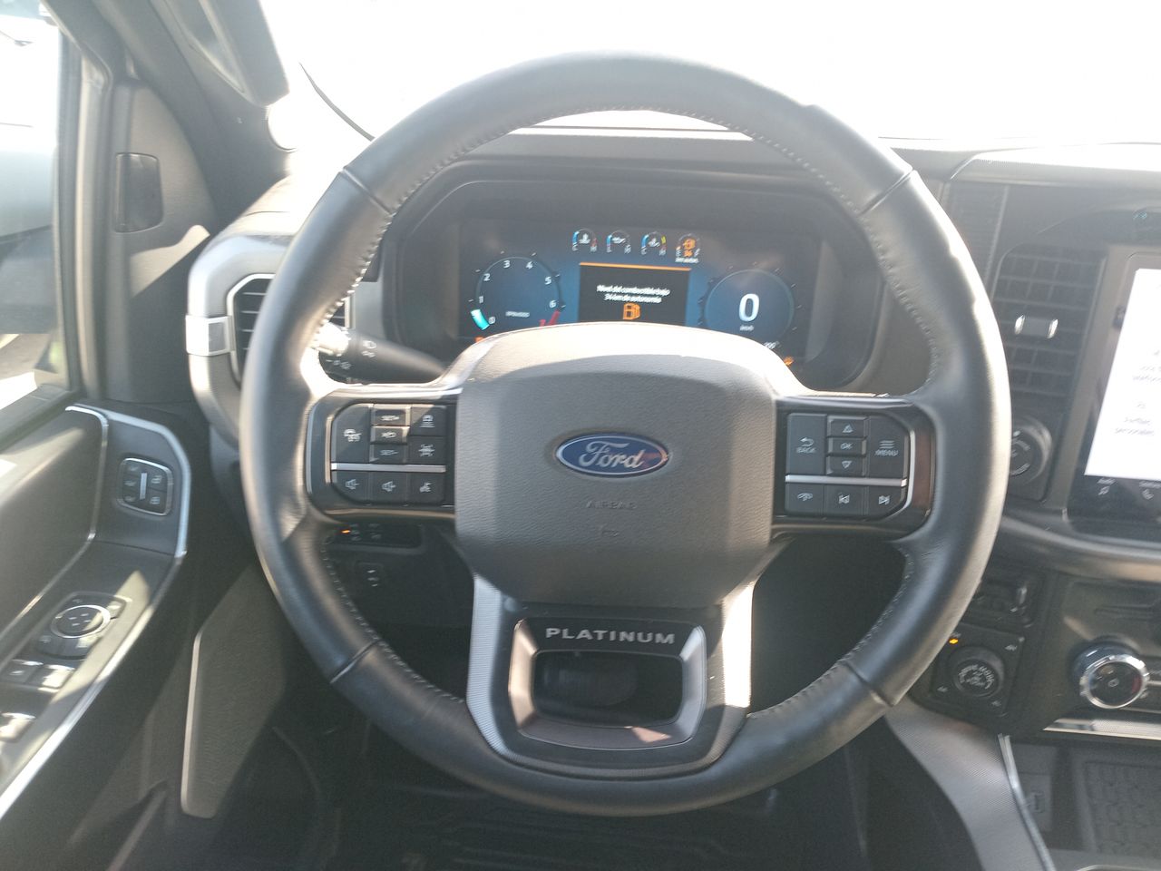 Ford F-150 — foto 24 de 35
