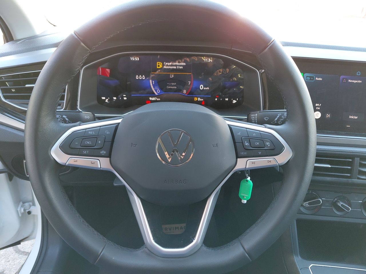 VOLKSWAGEN - 14