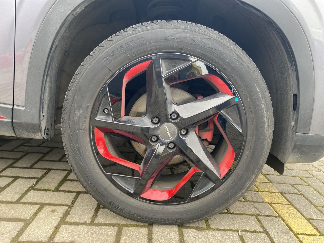 Omoda C5 — foto 10 de 28