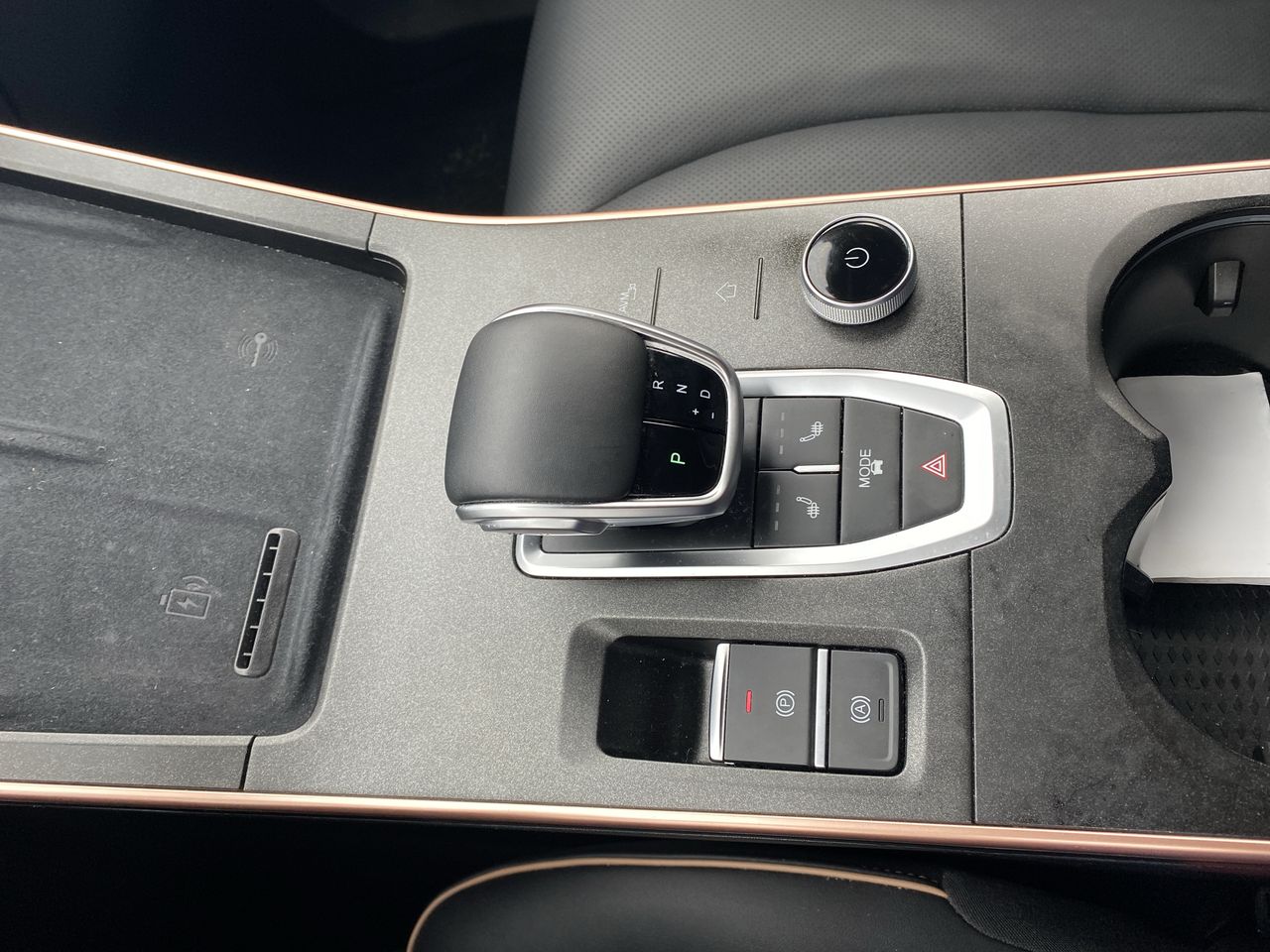 Omoda C5 — foto 24 de 28