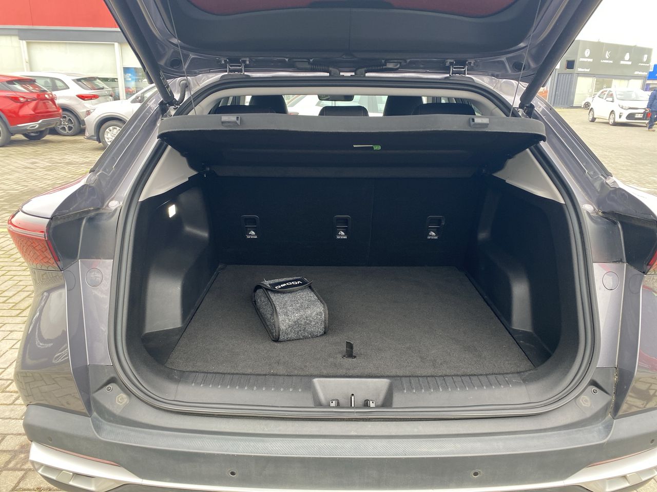 Omoda C5 — foto 14 de 28