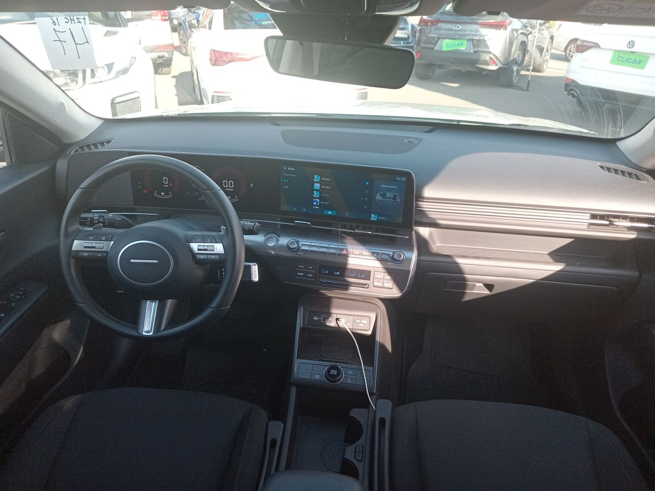 HYUNDAI - 32
