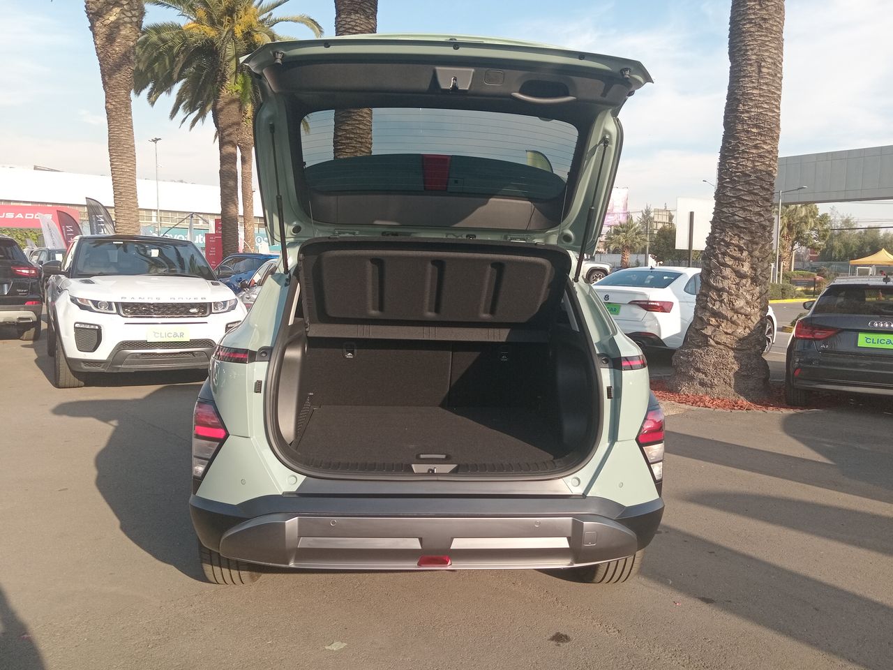 HYUNDAI - 21