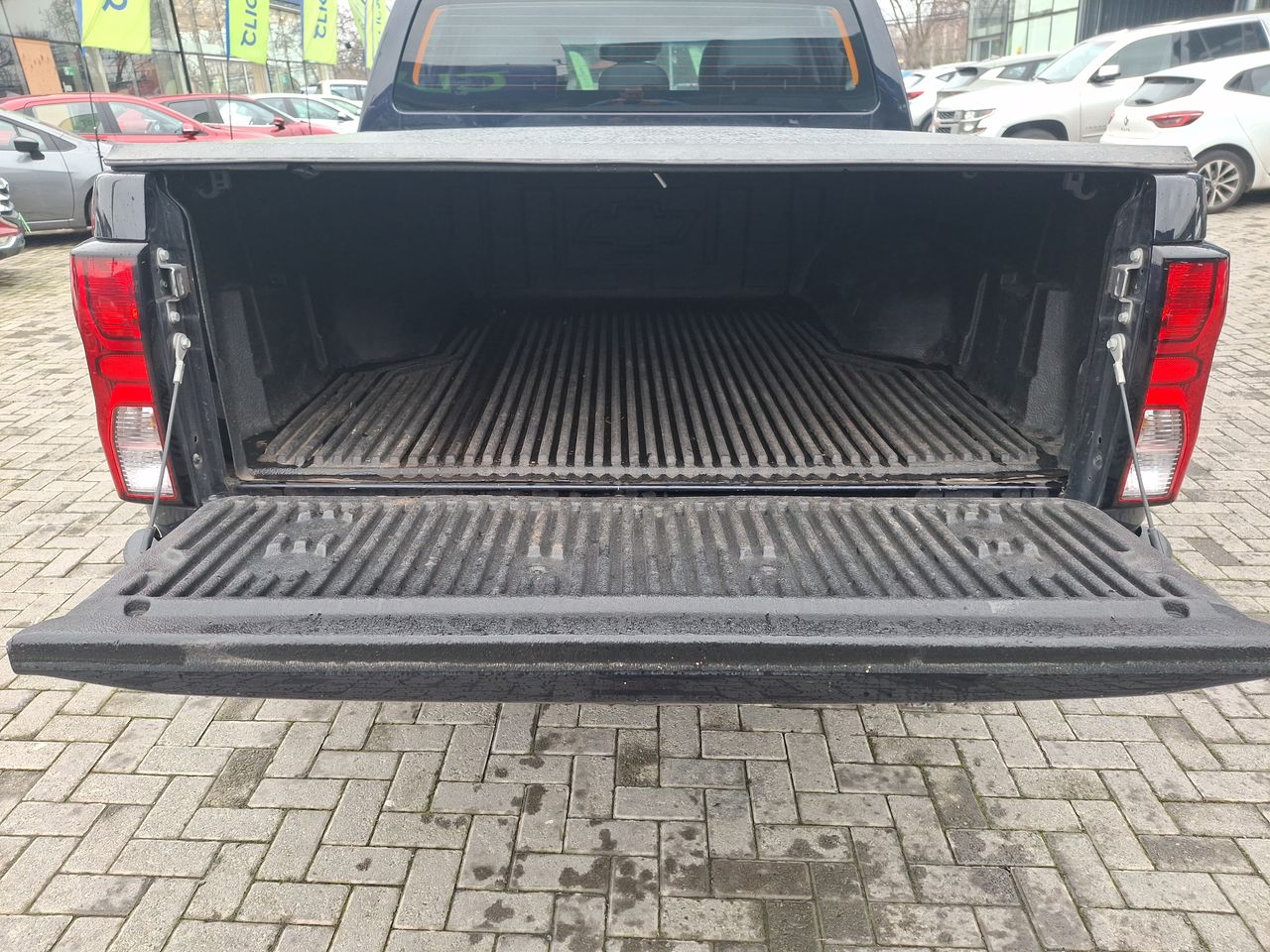 Chevrolet Colorado — foto 14 de 28