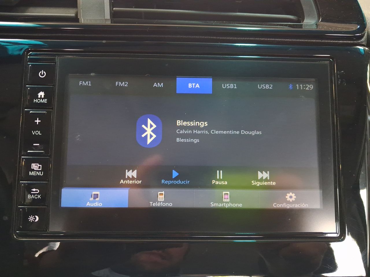 Honda WR-V — foto 19 de 23