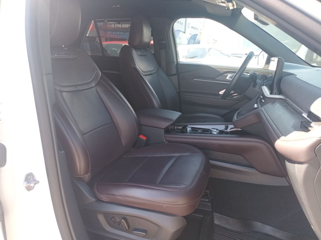 Ford Explorer — foto 34 de 37
