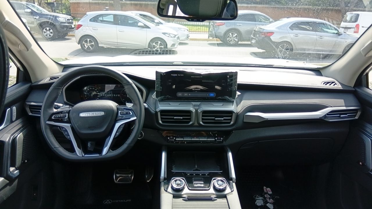Maxus D90 — foto 32 de 38