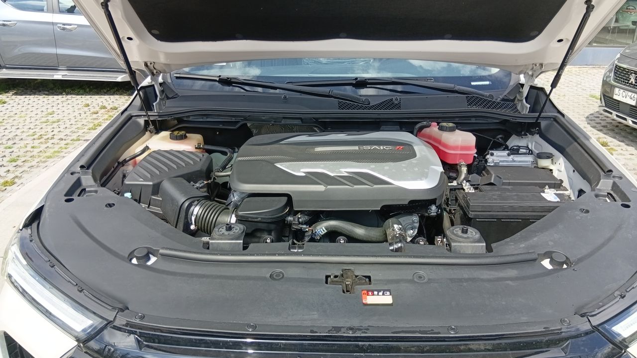 Maxus D90 — foto 17 de 38
