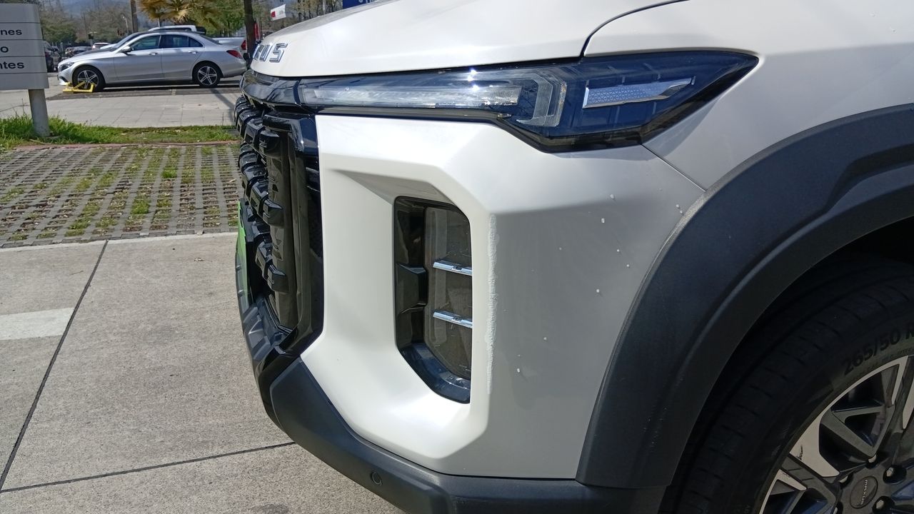 Maxus D90 — foto 18 de 38