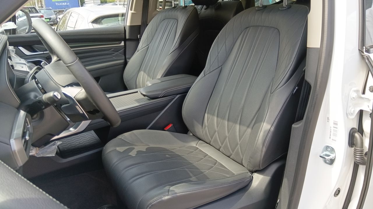 Maxus D90 — foto 24 de 38