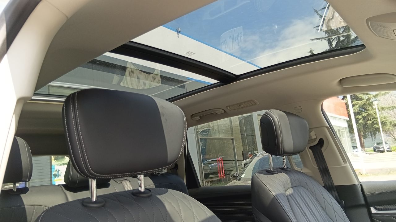 Maxus D90 — foto 13 de 38