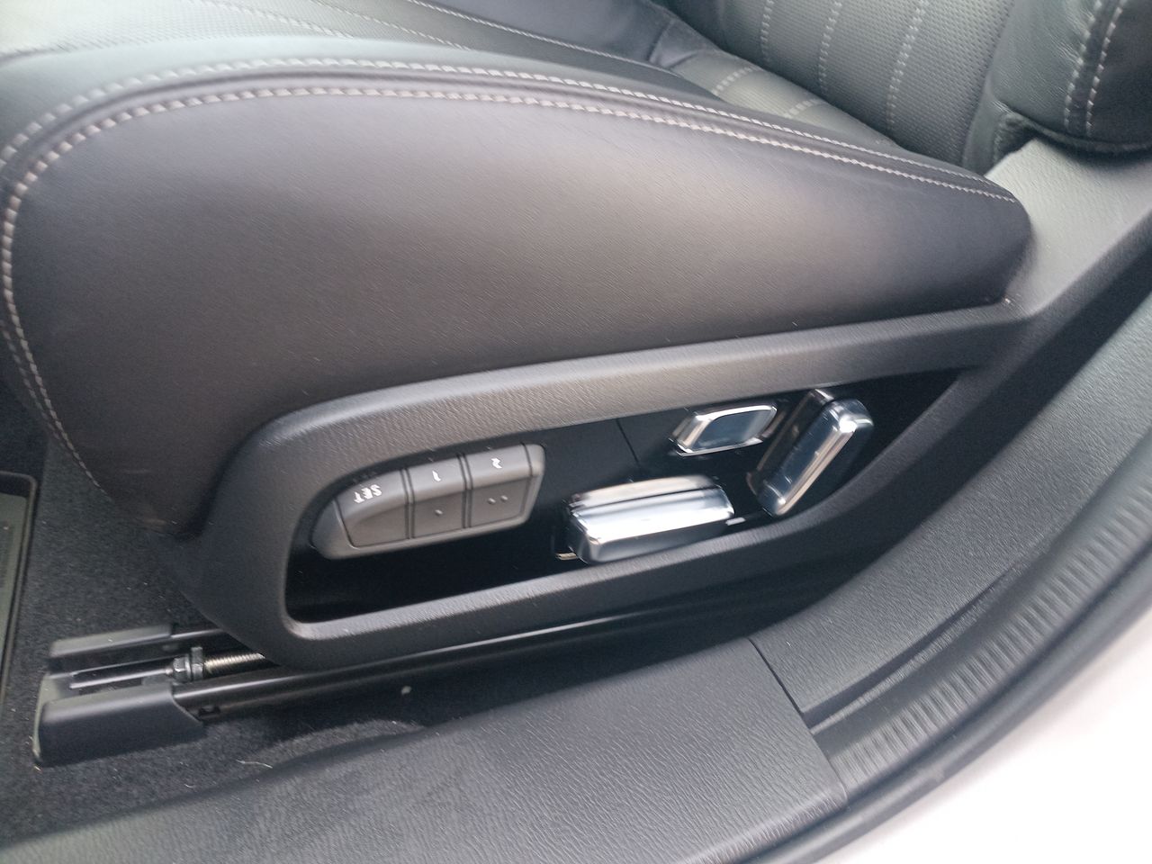 Mazda 6 — foto 22 de 35