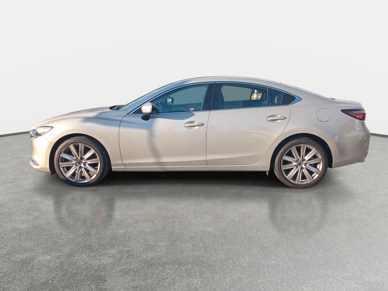 Mazda 6 — foto 5 de 35