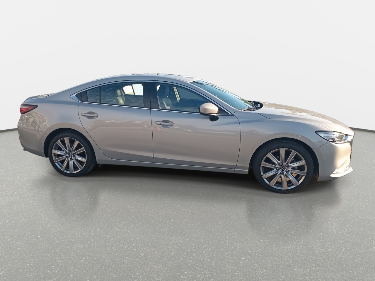 Mazda 6 — foto 9 de 35