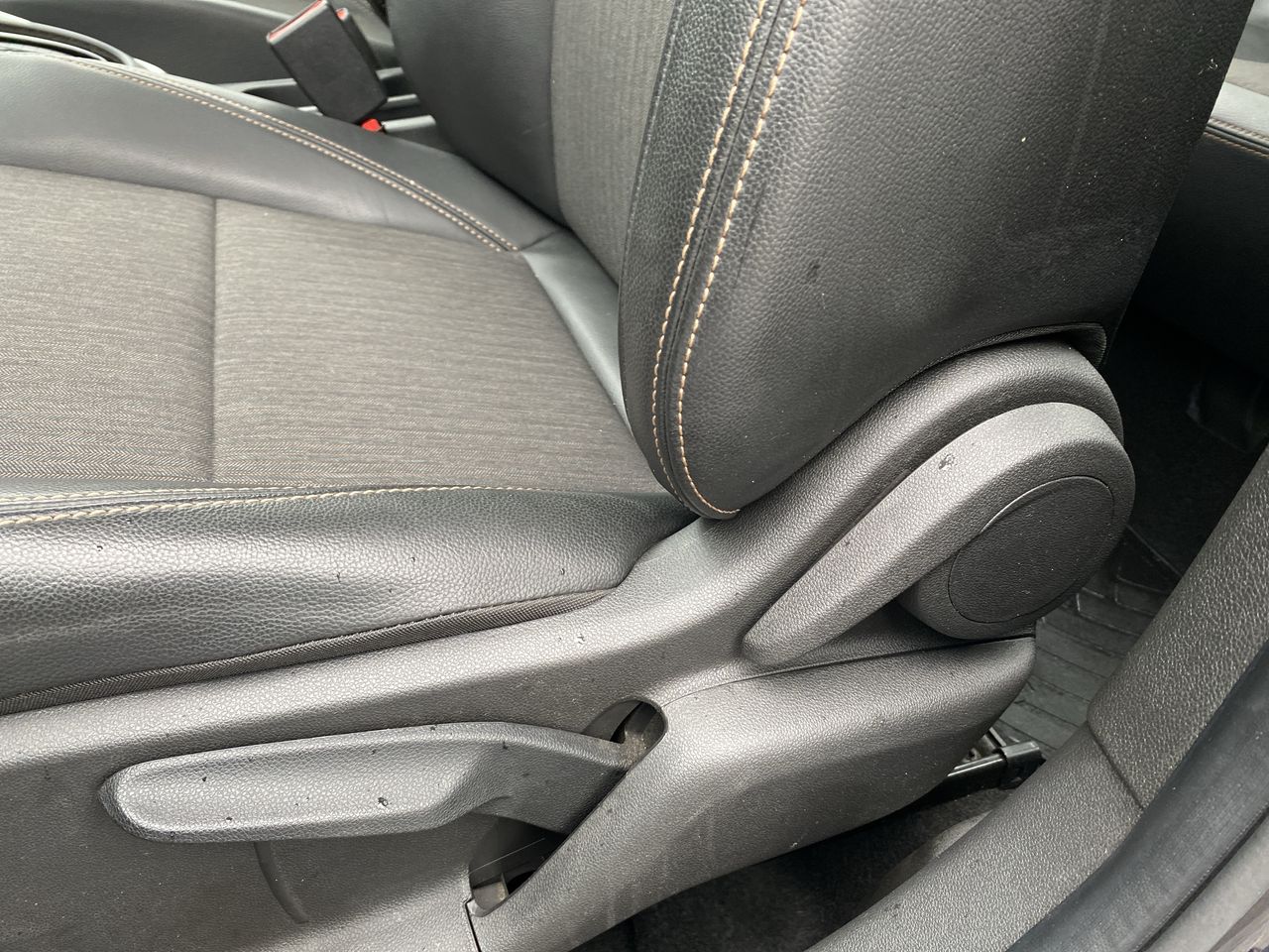 Nissan Kicks — foto 25 de 36