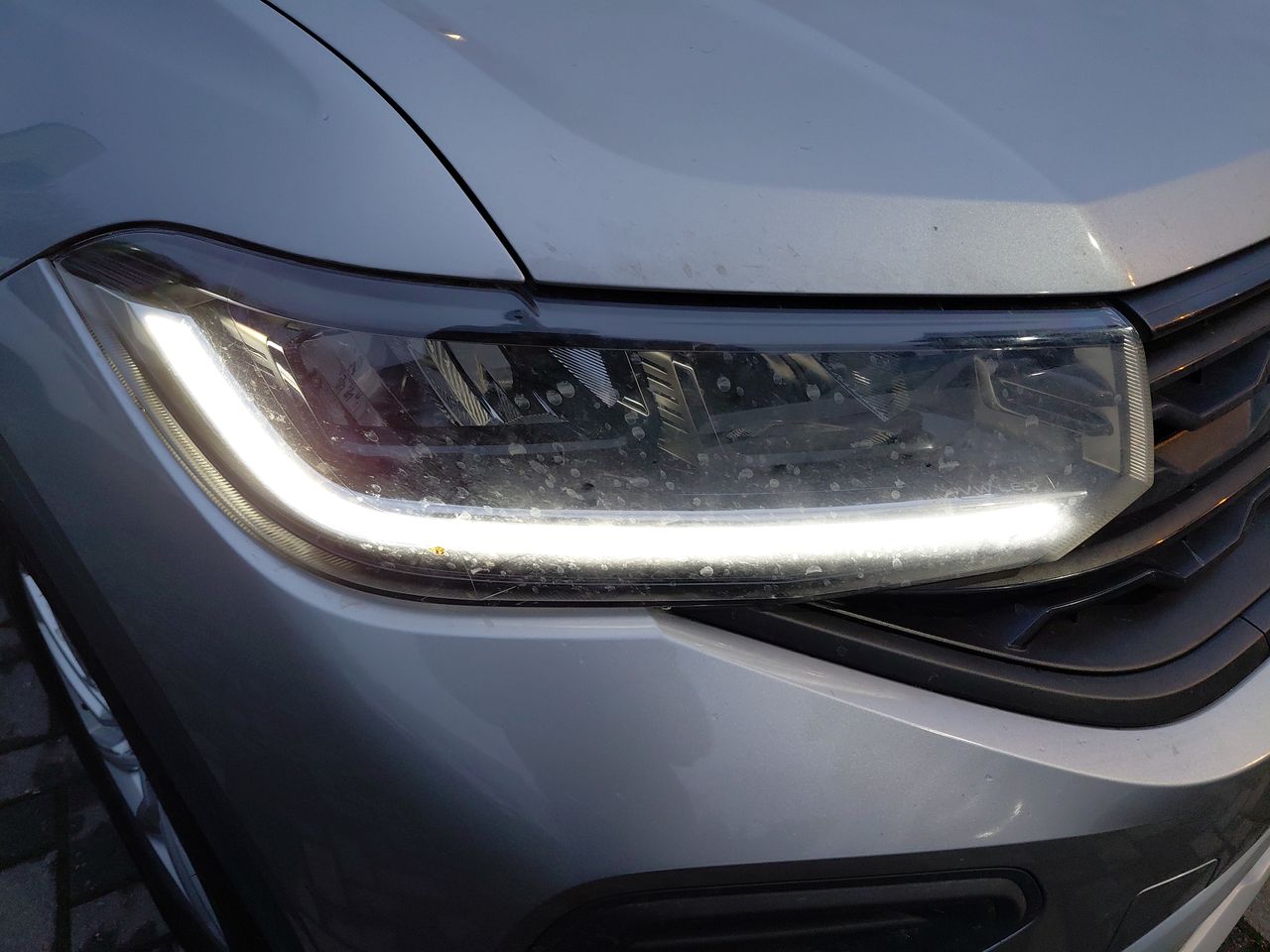 Volkswagen T-Cross — foto 17 de 33