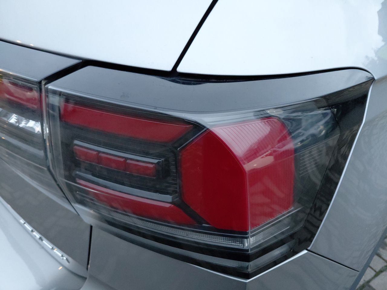 Volkswagen T-Cross — foto 18 de 33