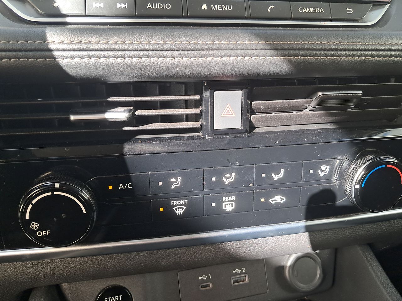 NISSAN - 27