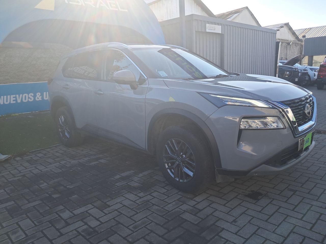NISSAN - 1