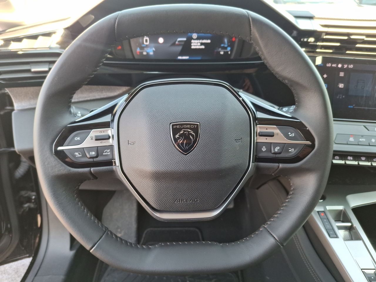 PEUGEOT - 24