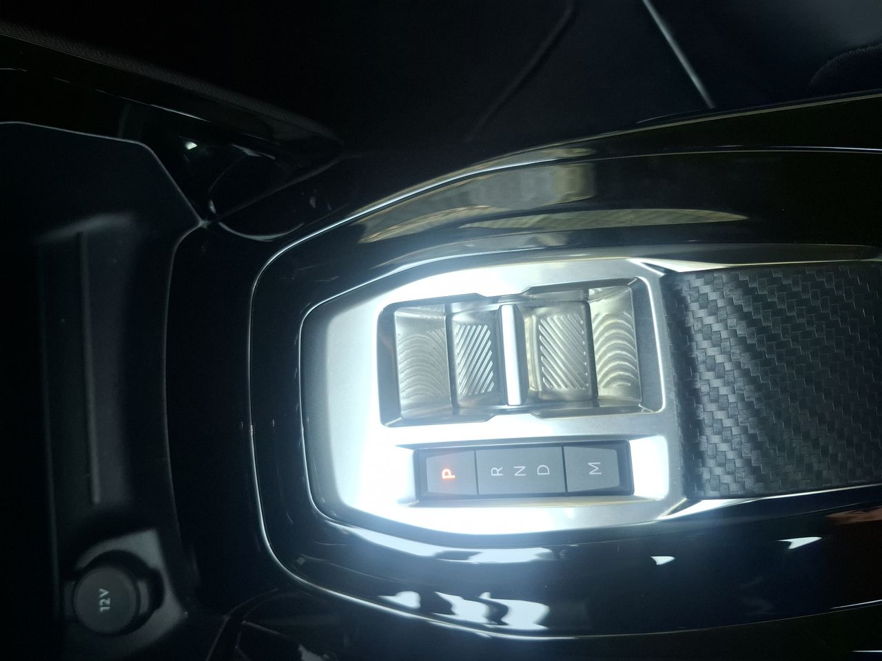 PEUGEOT - 28