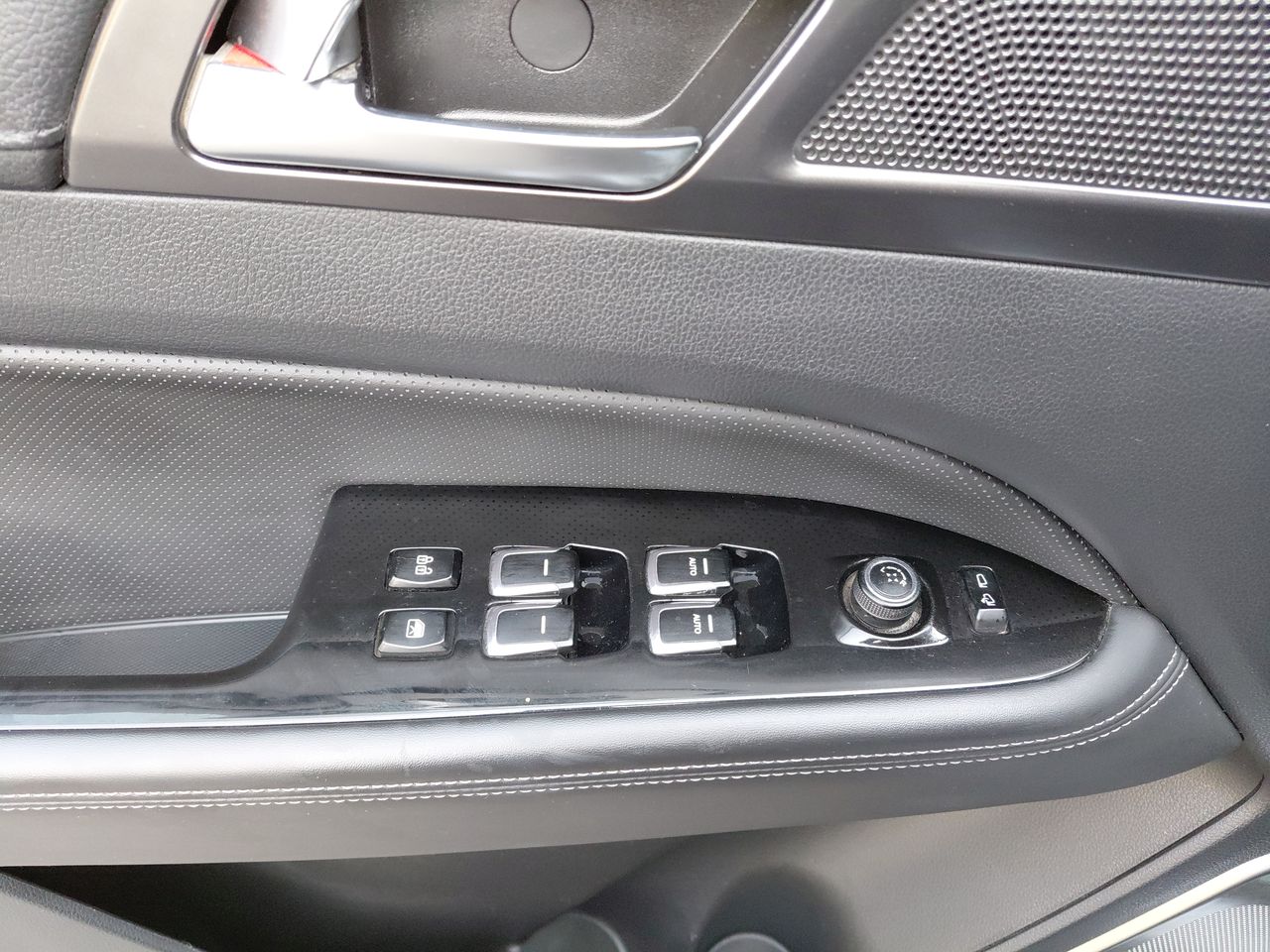 SSANGYONG - 13