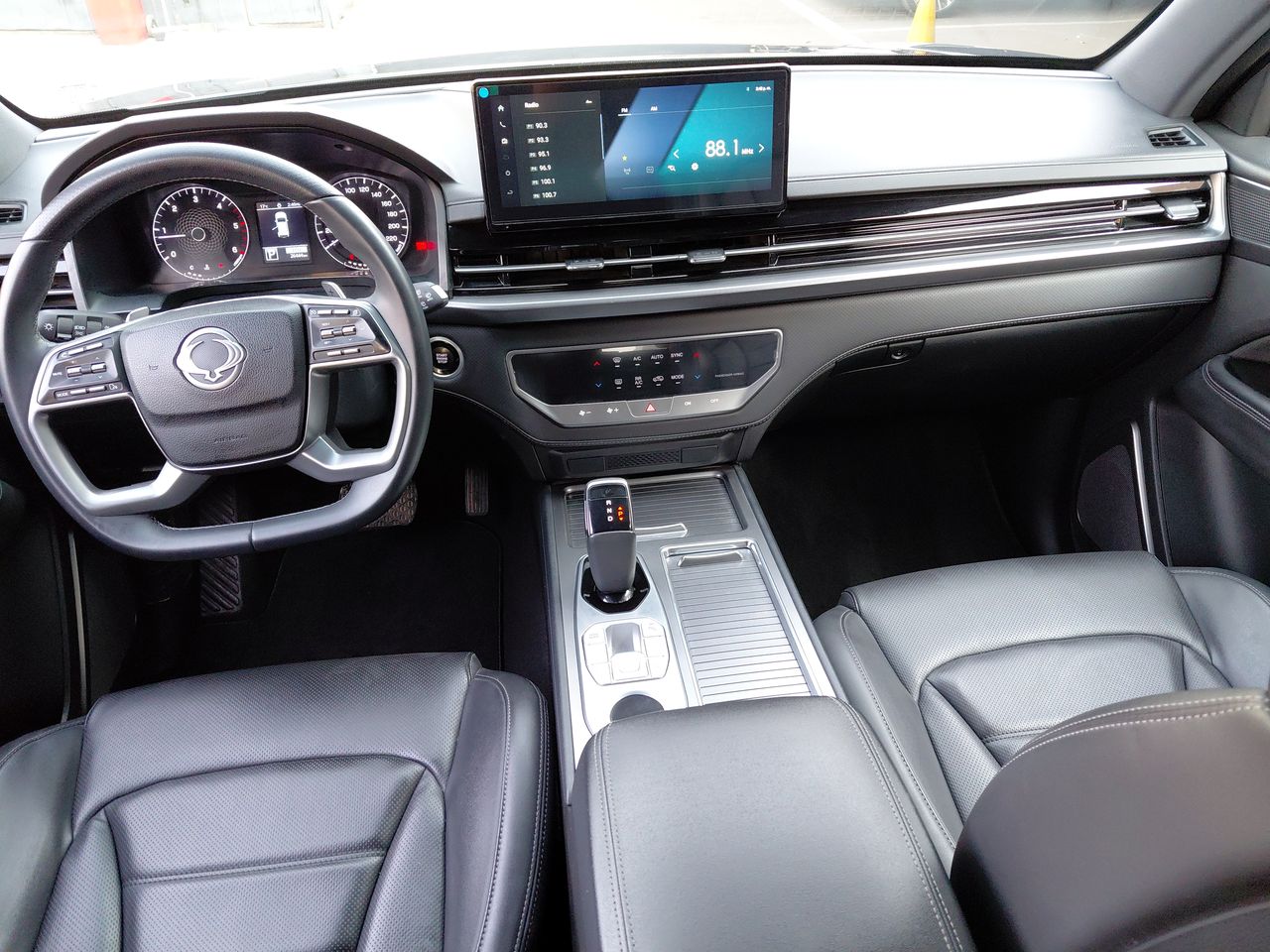 SSANGYONG - 1