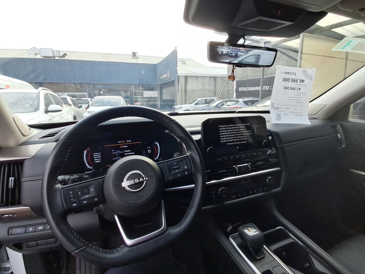 NISSAN - 22