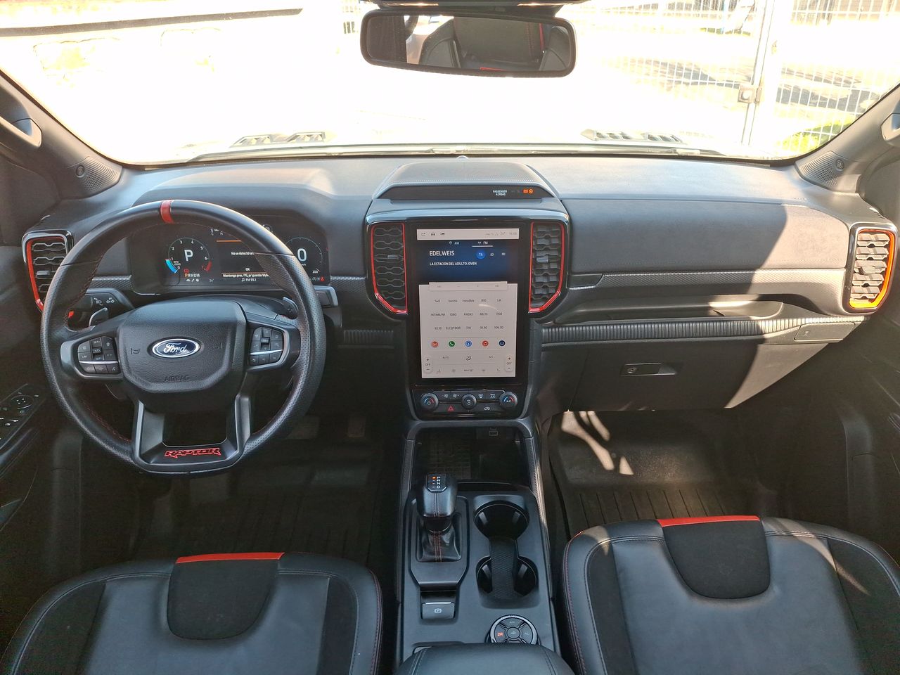 Chevrolet Montana — foto 33 de 36